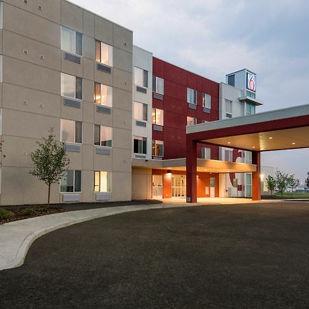 Motel 6 Airdrie Exterior foto