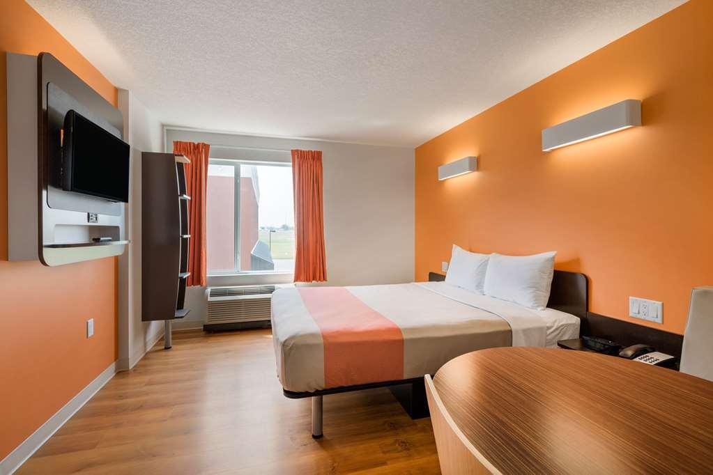 Motel 6 Airdrie Zimmer foto