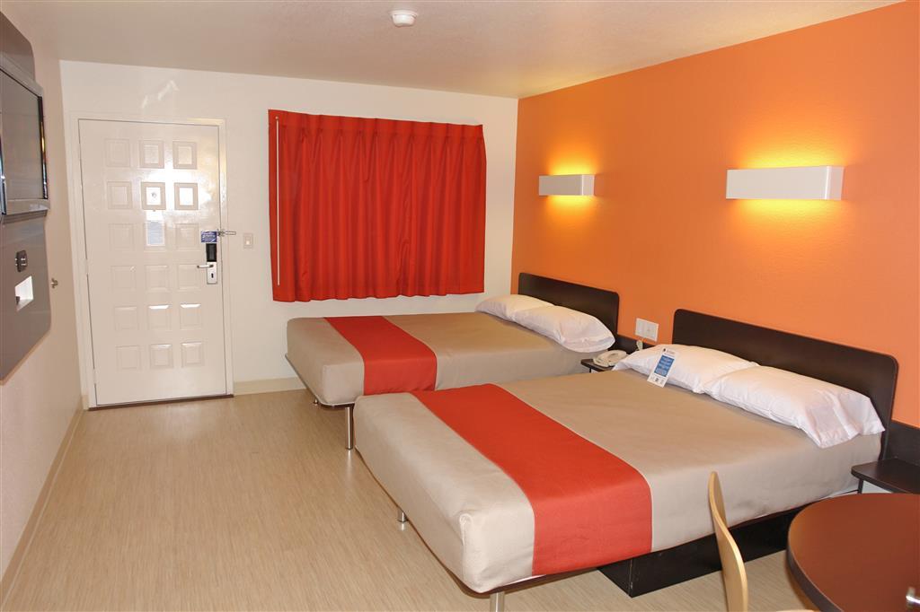 Motel 6 Airdrie Zimmer foto